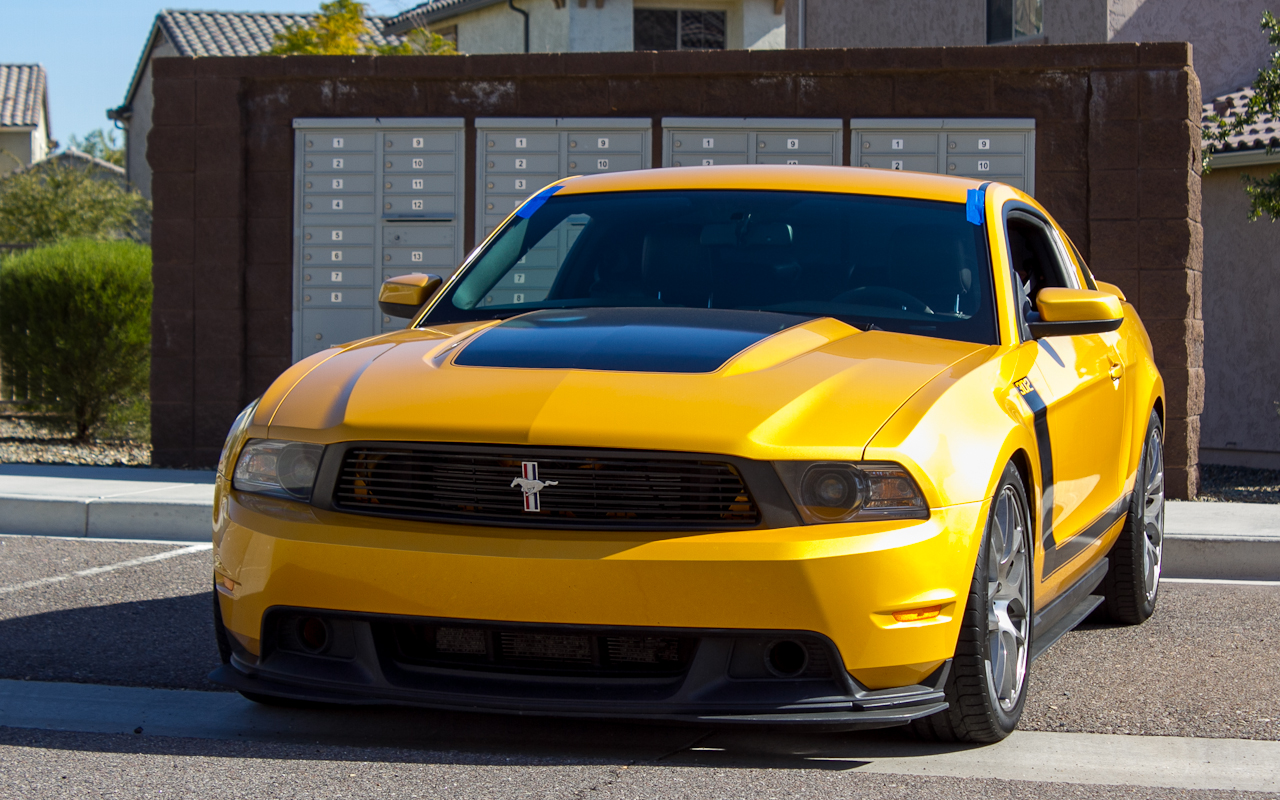 gold mustang hot wheels